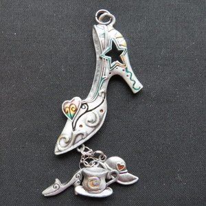 PEWTER PENDANT